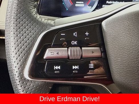 Used 2023 Nissan Ariya FWD image 13