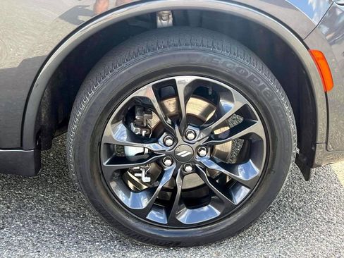 Certified 2023 Dodge Durango GT w/ Blacktop Package AWD/4WD image 11