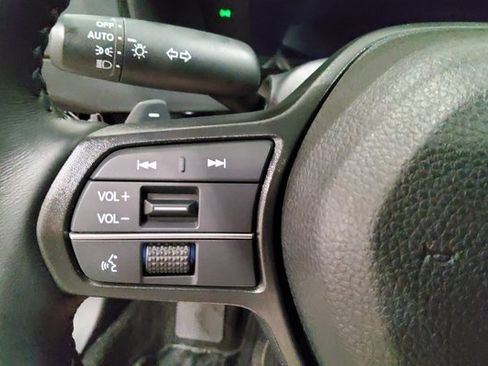 Used 2023 Honda Accord EX-L image 32