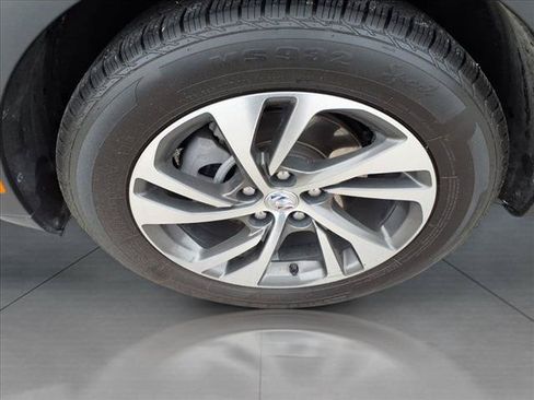 Used 2023 Buick Envision Essence FWD image 14