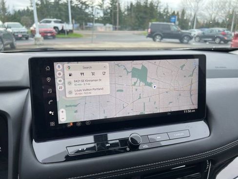 Used 2024 Nissan Rogue SL image 34