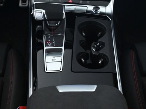 New 2025 Audi RS 6 performance image 13