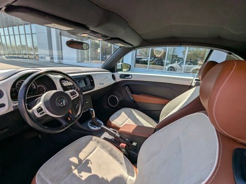 Used 2015 Volkswagen Beetle 1.8T image 14