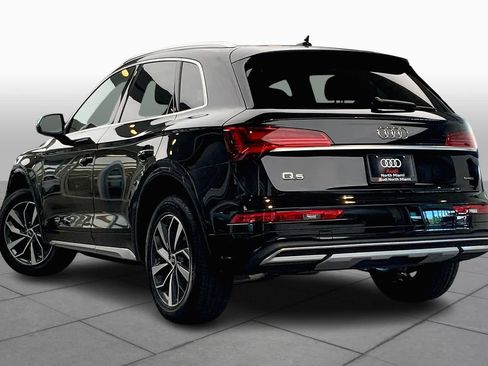 Used 2021 Audi Q5 2.0T Premium Plus w/ Premium Plus Package AWD/4WD image 12