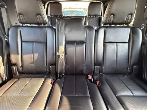 Used 2017 Ford Expedition Limited AWD/4WD image 22