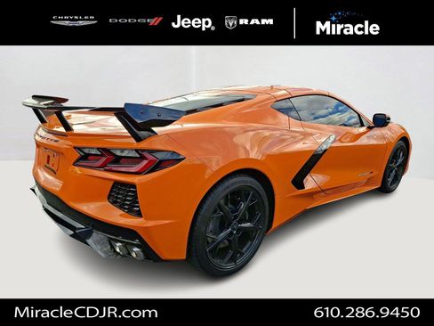 Used 2023 Chevrolet Corvette Stingray Coupe w/ Z51 Performance Package image 6