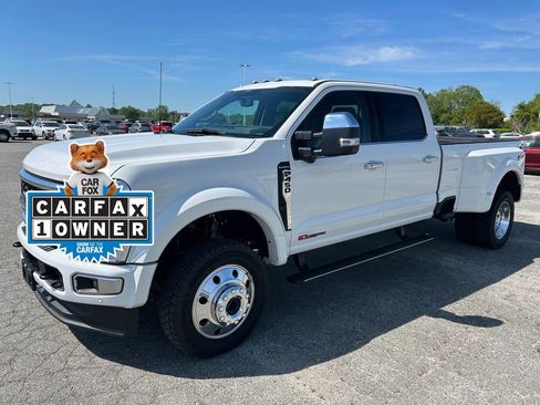 Used 2026 Ford F450 Platinum w/ Platinum Plus Package image 1