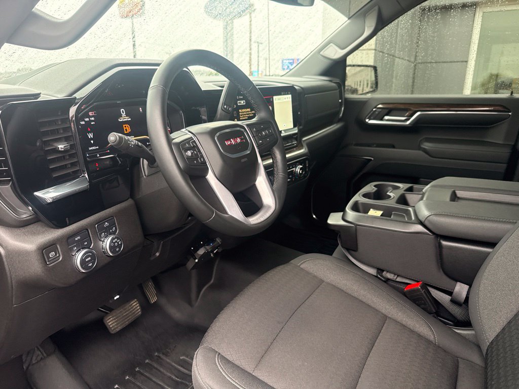 Used 2024 GMC Sierra 1500 Elevation AWD/4WD image 15