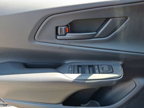 Certified 2025 Toyota Prius Plug-In Hybrid FWD image 12