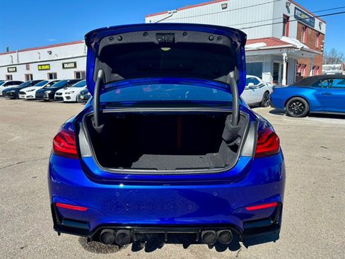 Used 2020 BMW M4 Coupe w/ Executive Package image 24