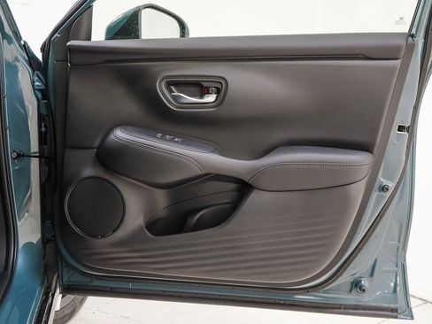 New 2026 Honda HR-V EX-L image 33