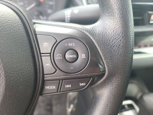 Used 2024 Toyota Corolla LE image 21