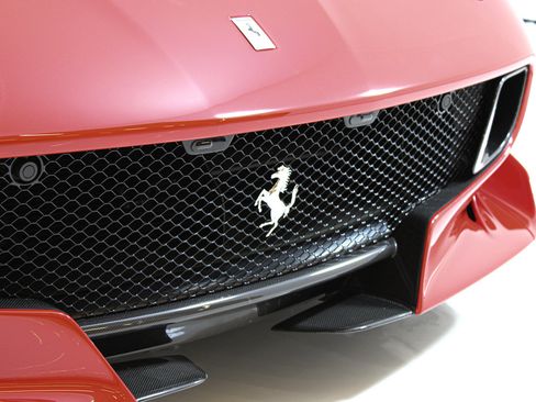 Used 2017 Ferrari F12tdf RWD image 13