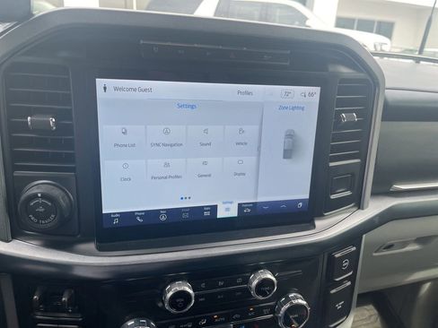 Used 2022 Ford F150 Limited image 16