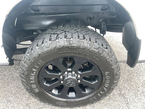 Used 2024 RAM 2500 Laramie w/ Night Edition image 28