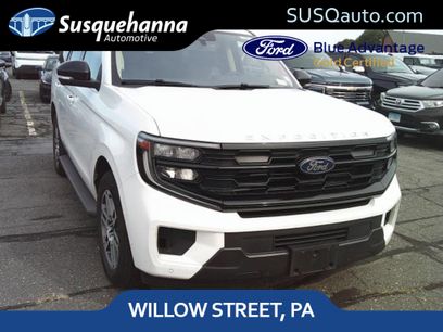Used 2025 Ford Expedition Active