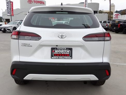 New 2026 Toyota Corolla Cross L image 4