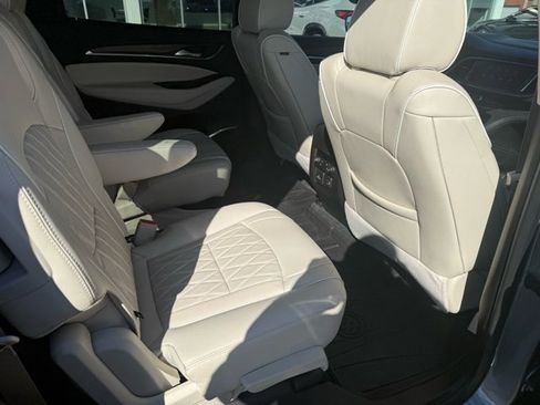 Used 2024 Buick Enclave Avenir w/ Avenir Technology Package image 17