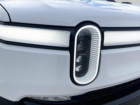 Used 2024 Rivian R1S Adventure Quad AWD/4WD image 26