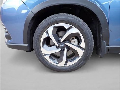 Used 2023 Subaru Forester Touring AWD/4WD image 7