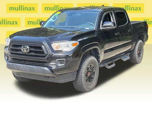 Used 2022 Toyota Tacoma SR AWD/4WD image 12