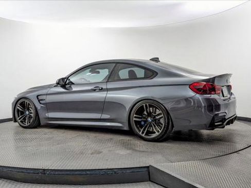 Used 2018 BMW M4 Coupe RWD image 6