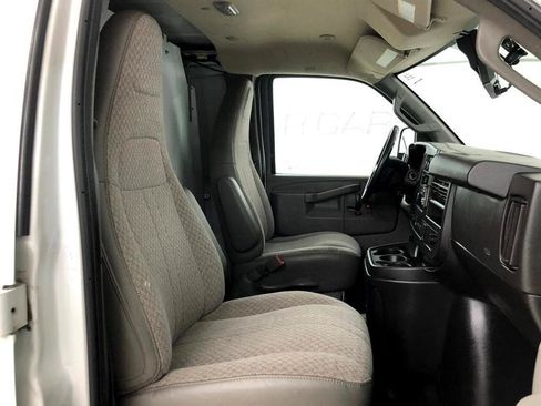 Used 2019 Chevrolet Express 2500 Extended w/ Driver Convenience Package RWD image 10
