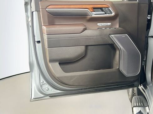 Used 2023 GMC Sierra 1500 Denali image 18