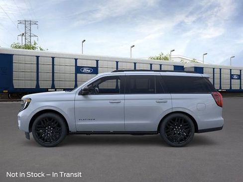 New 2026 Ford Expedition Platinum AWD/4WD image 3