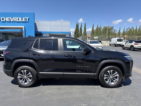 Used 2026 Chevrolet Equinox LT image 9