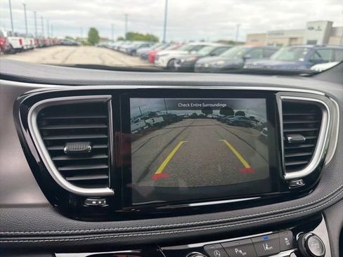 Used 2023 Chrysler Pacifica Limited w/ Uconnect Theater Family Group AWD/4WD image 38