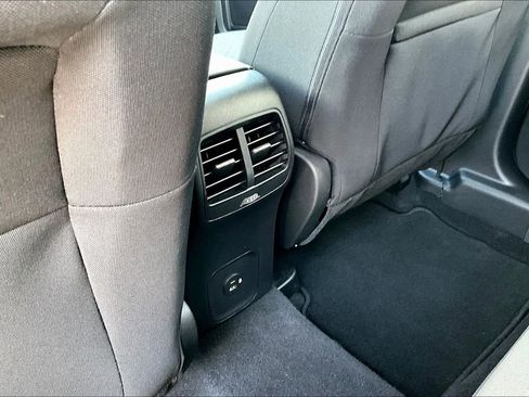 Certified 2022 Ford Escape SE w/ SE Sport Appearance Package AWD/4WD image 13