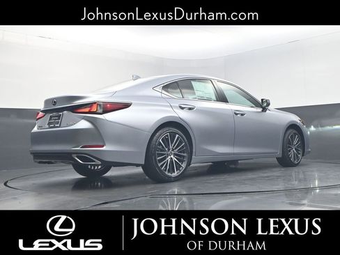 New 2025 Lexus ES 350 350 image 19