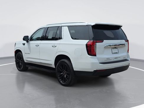 Certified 2021 GMC Yukon SLT w/ SLT Premium Package AWD/4WD image 6