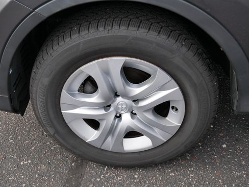 Used 2013 Toyota RAV4 LE AWD/4WD image 15