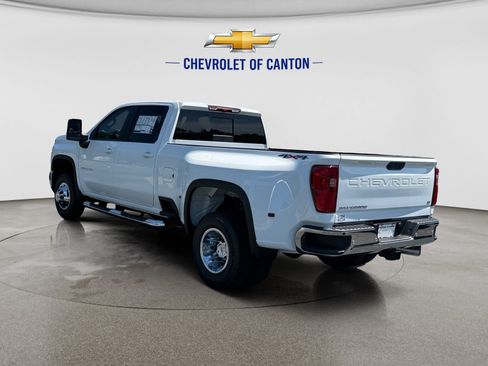New 2026 Chevrolet Silverado 3500 LT w/ Safety Package AWD/4WD image 7