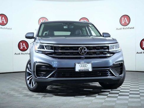Used 2023 Volkswagen Atlas SEL Premium AWD/4WD image 3