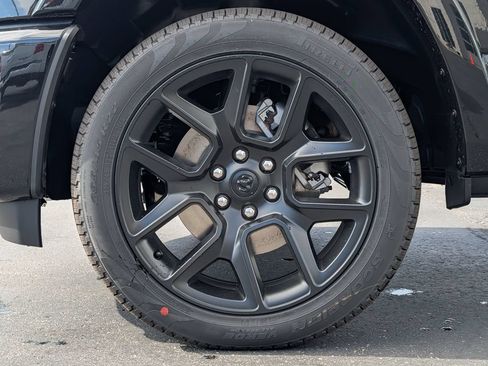 New 2026 RAM 1500 Laramie AWD/4WD image 4