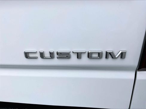 Used 2019 Chevrolet Silverado 1500 Custom Trail Boss w/ Custom Convenience Package AWD/4WD image 29