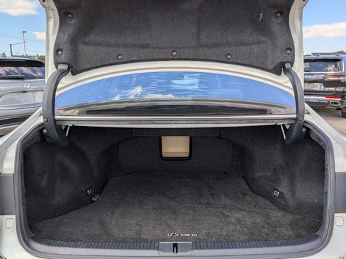 Used 2016 Lexus ES 350 w/ Premium Package w/Wood Trim FWD image 31
