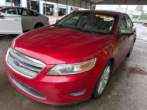Used 2012 Ford Taurus Limited FWD image 2