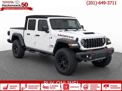 Used 2024 Jeep Gladiator Mojave w/ Technology Group