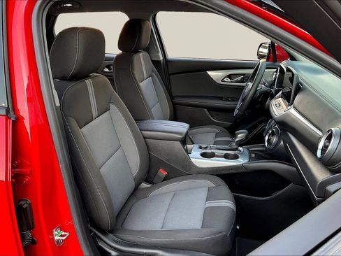 Used 2024 Chevrolet Blazer LT w/ Convenience Package image 29