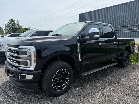 Used 2024 Ford F250 Platinum AWD/4WD image 1
