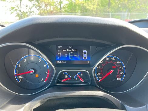 Used 2016 Ford Focus RS AWD/4WD image 16
