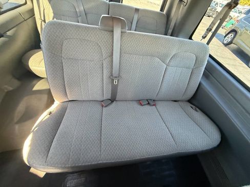 Used 2016 Chevrolet Express 3500 LT w/ LT Preferred Equipment Group image 13