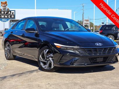Used 2025 Hyundai Elantra SEL