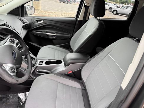 Used 2015 Ford Escape SE w/ Equipment Group 201A AWD/4WD image 15