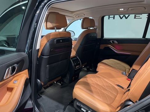 Used 2023 BMW X7 xDrive40i image 44