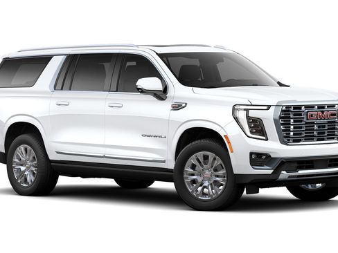 New 2026 GMC Yukon XL Denali w/ Sun & Power Step Package image 18